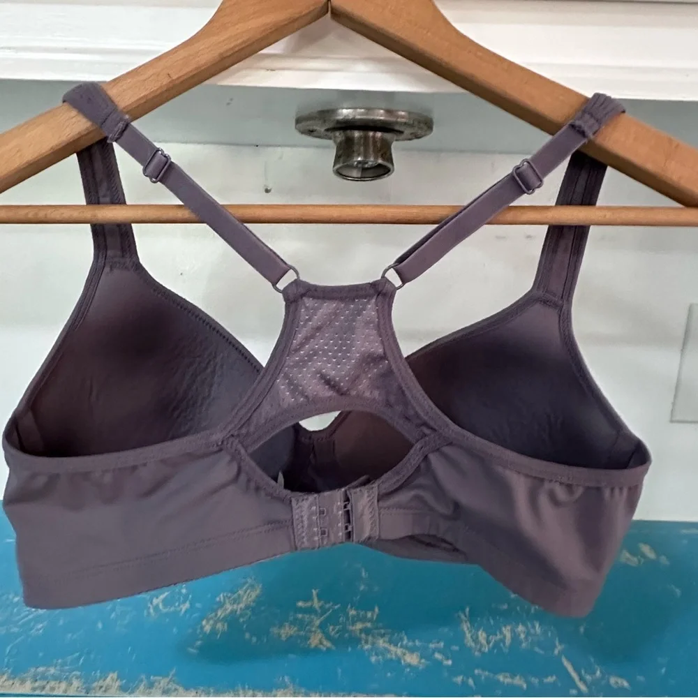 Joe‎ Fresh Racerback Bra Size M Gray Wireless Adj Hooks Soft Activewear Athletic